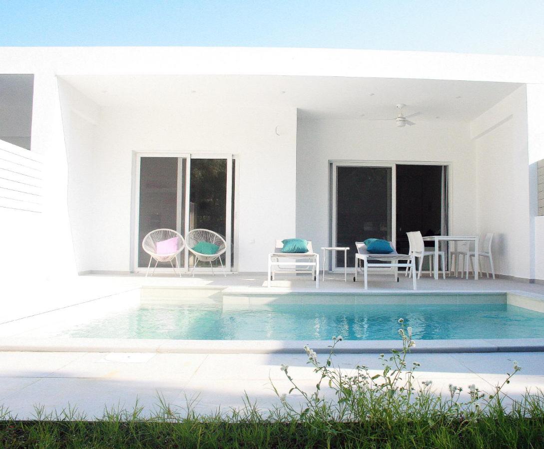 Splash Suites With Private Pools นิเกียนา ภายนอก รูปภาพ