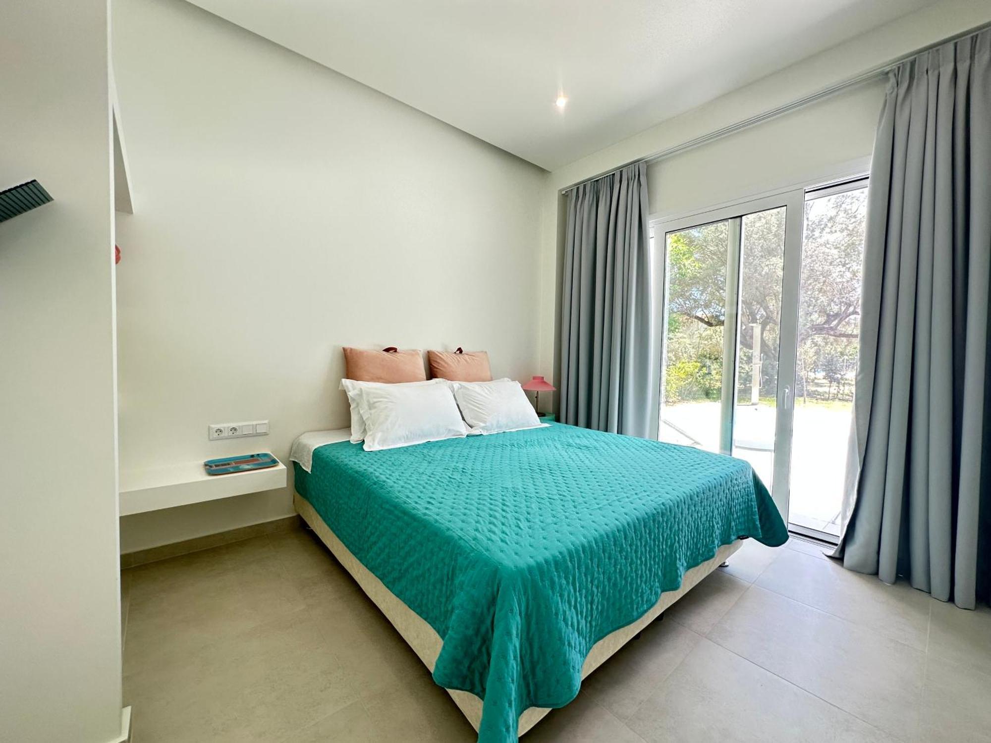 Splash Suites With Private Pools นิเกียนา ภายนอก รูปภาพ
